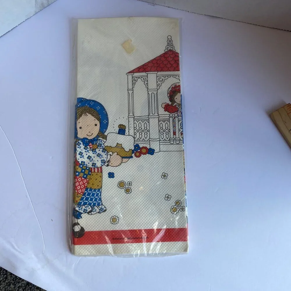 Vtg 1984 Holly Hobbie Girl American Greetings Tablecover 54